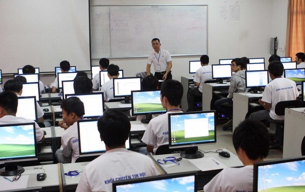 23rd Informatics Olympics for Vietnamese students opens